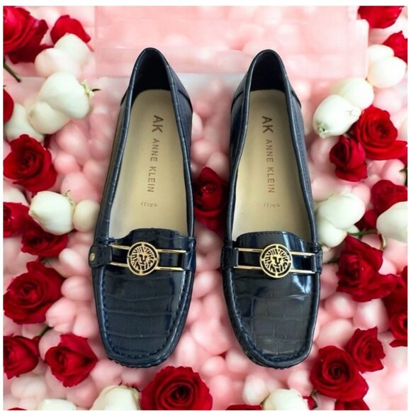 ANNE KLEIN Blue Logo Loafers Flats Size 7.5 - Picture 1 of 7